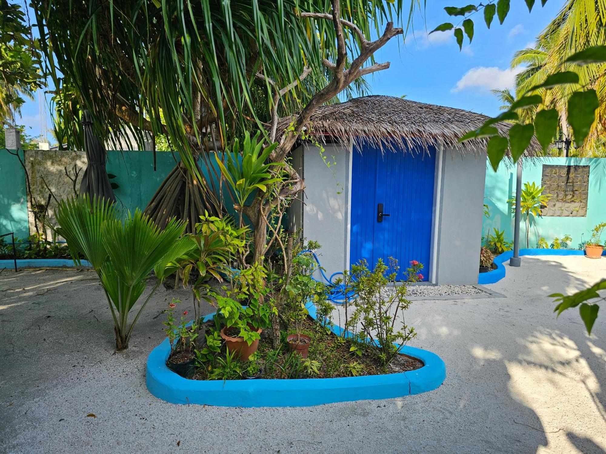 Garden By Lagoon View *
